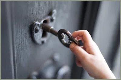 Locksmith Solution Services Miami, FL 305-307-5770 - 68-44-7